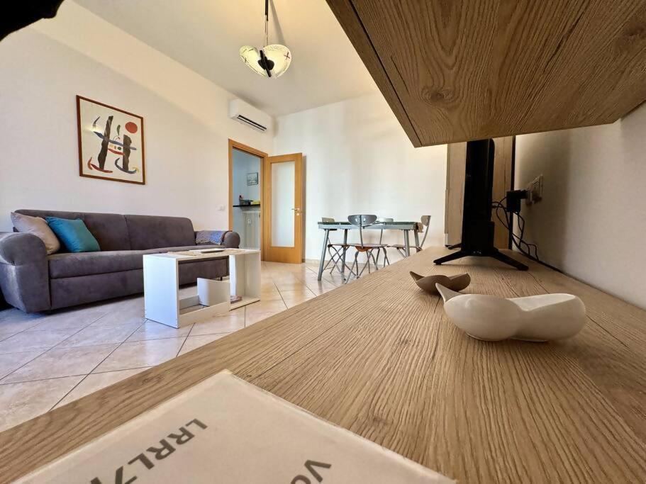 Ferienwohnung Ilaria House Como Exterior foto
